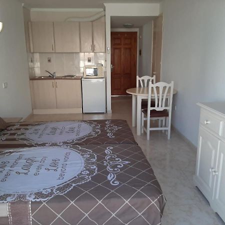 Apartamentos Torres Cardona 卡拉隆加 外观 照片