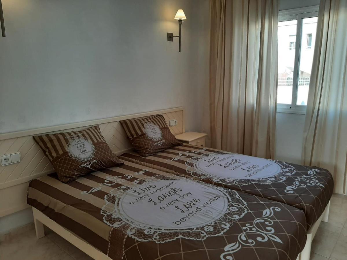 Apartamentos Torres Cardona 卡拉隆加 外观 照片
