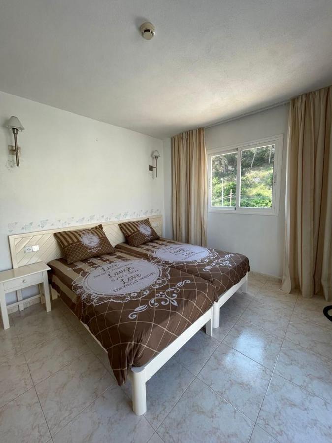 Apartamentos Torres Cardona 卡拉隆加 外观 照片